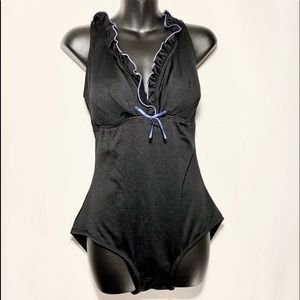 Swimsuit Gabar Chlorine Resistant Deep Water Dot Draped Twist V Neck  Swimsuit